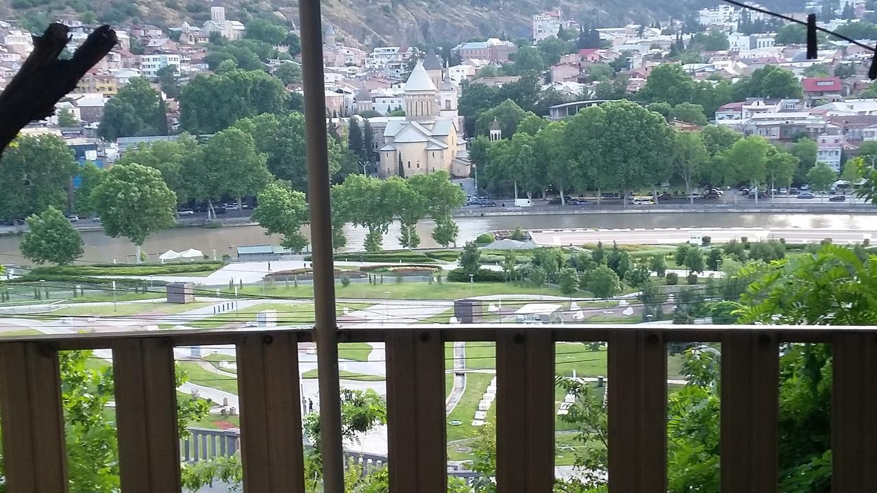 Hotel Jurkha Tbilisi Exterior foto