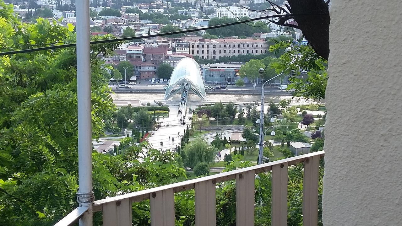 Hotel Jurkha Tbilisi Exterior foto